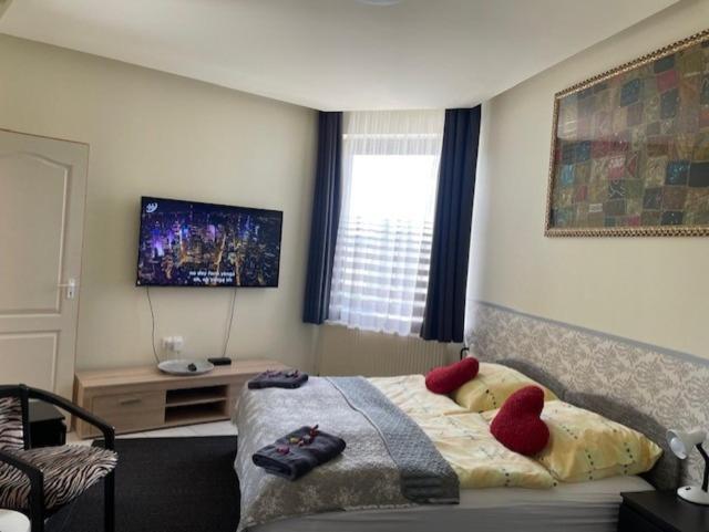 Arthaus Roenoek Apartamento Ronok Exterior foto