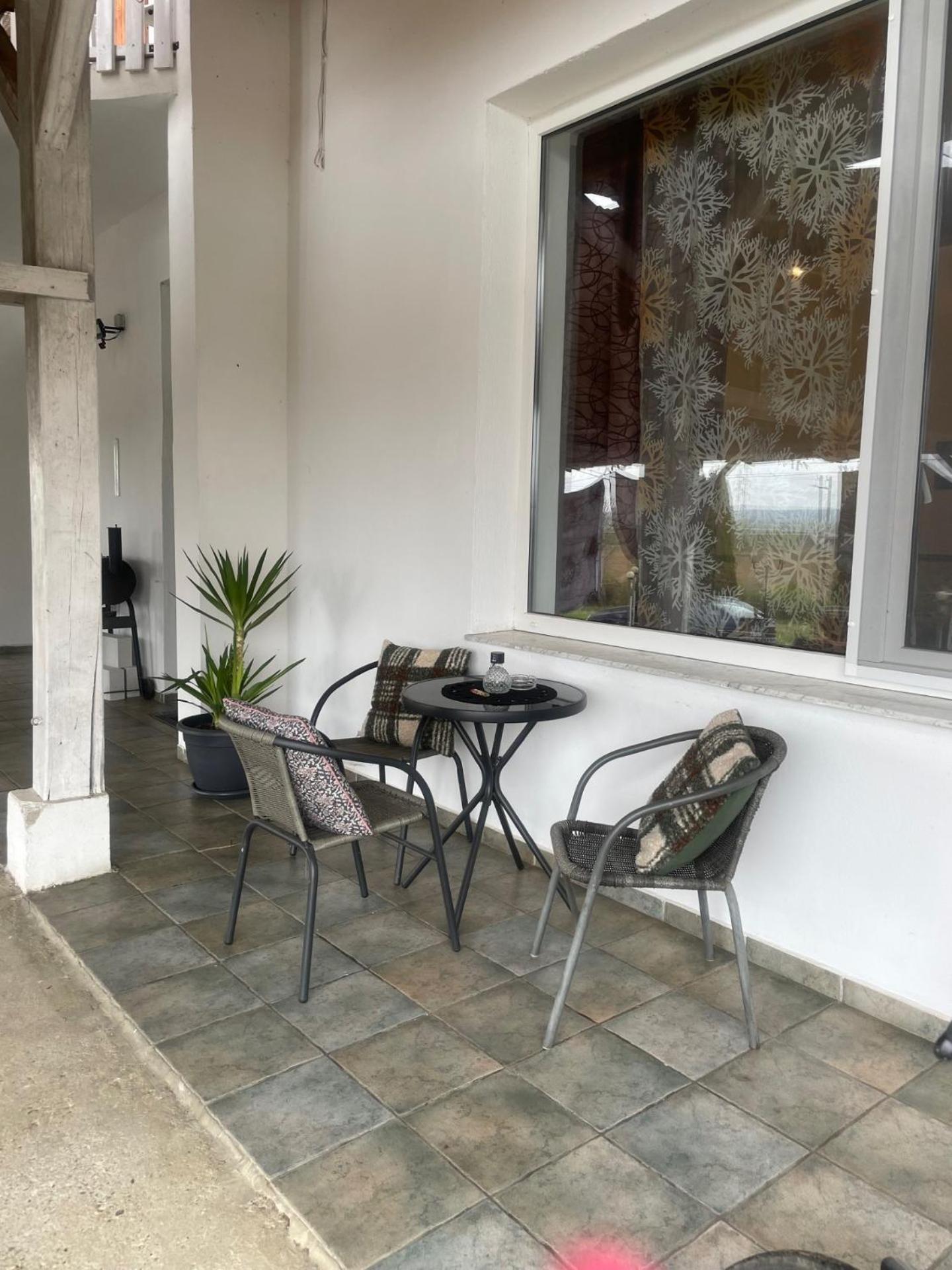 Arthaus Roenoek Apartamento Ronok Exterior foto